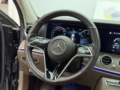 Mercedes-Benz E-Class 2023, 45400 км, за 35890.99 USD - фото 12