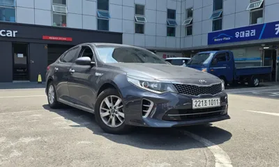 Kia K5 · 2016 год