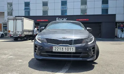 Kia K5 2016, 198428 км, за 3931.99 USD