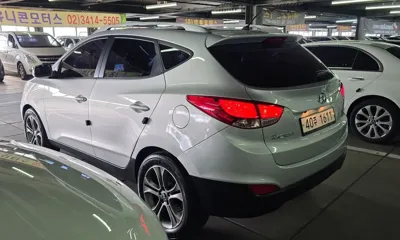 Hyundai Tucson 2013, 119200 км, за 3152.83 USD