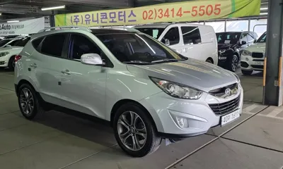 Hyundai Tucson 2013, 119200 км, за 3152.83 USD