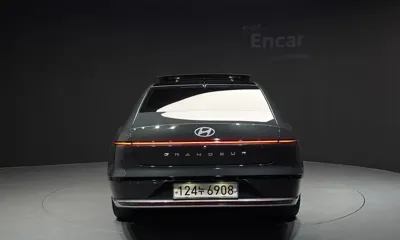 Hyundai Grandeur 2023, 52794 км, за 21337.52 USD