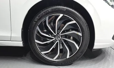 Volkswagen Golf 2022, 27747 км, за 19528.55 USD
