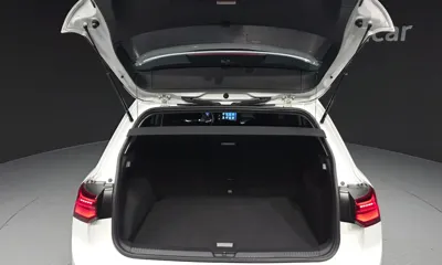 Volkswagen Golf 2022, 27747 км, за 19528.55 USD - фото 20