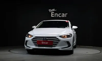 Hyundai Avante 2017, 91793 км, за 5087.54 USD