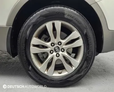 Hyundai Veracruz 2010, 127827 км, за 3544.7 USD