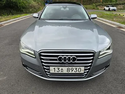 Audi A8 · 2013 год