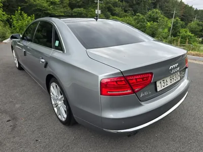 Audi A8 2013, 227839 км, за 8208.47 USD