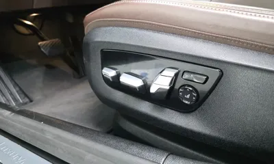 BMW 5-Series 2022, 44889 км, за 26014.86 USD - фото 32