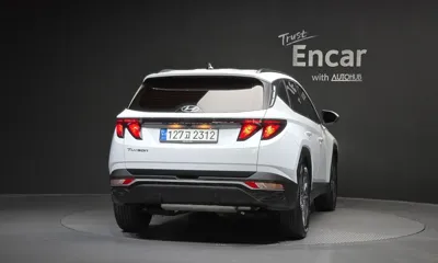 Hyundai Tucson 2023, 88474 км, за 12964.18 USD