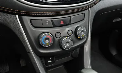 ChevroletGMDaewoo Trax 2017, 122725 км, за 4569.53 USD - фото 15