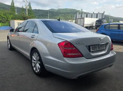 Mercedes-Benz S-Class 2011, 117000 км, за 6511.69 USD