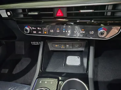 Kia K5 2026, 12 км, за 32690.04 USD - фото 20