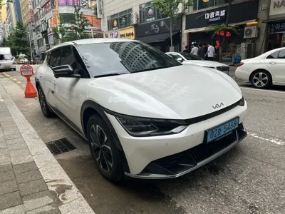 Kia EV6 2024, 40000 км, за 0 USD