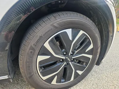 Kia EV6 2024, 40000 км, за 0 USD
