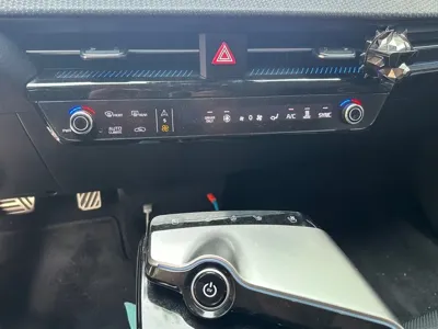 Kia EV6 2024, 40000 км, за 0 USD - фото 12