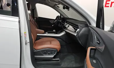 Audi Q7 2021, 25377 км, за 37112.44 USD - фото 11