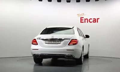 Mercedes-Benz E-Class 2019, 81623 км, за 15304.78 USD