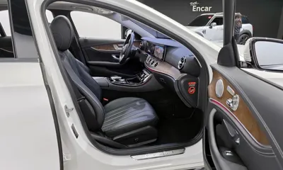 Mercedes-Benz E-Class 2019, 81623 км, за 15304.78 USD - фото 12
