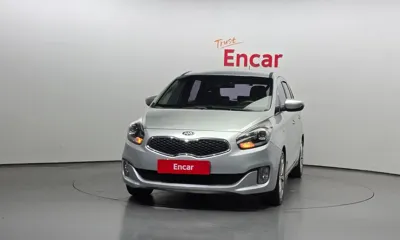 Kia Carens 2015, 138952 км, за 3277.72 USD