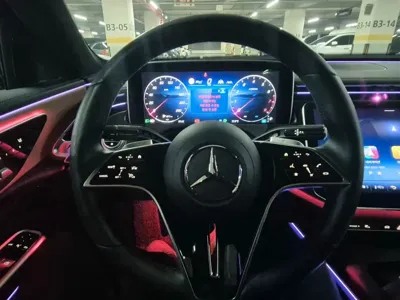Mercedes-Benz E-Class 2024, 31000 км, за 34752.64 USD - фото 11