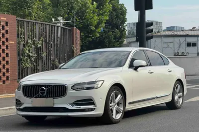 Volvo S90 · 2019 год
