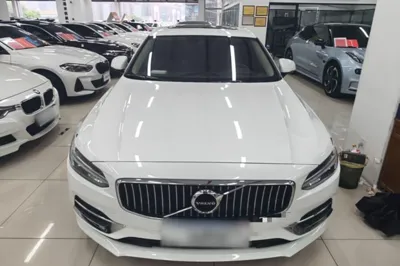 Volvo S90 2019, 79800 км, за 19599 USD - фото 2