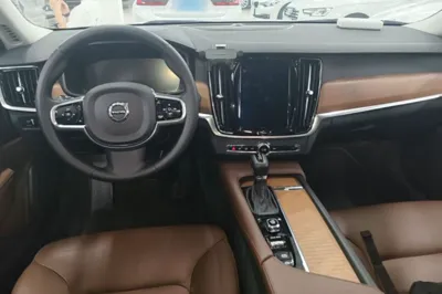 Volvo S90 2019, 79800 км, за 19599 USD - фото 18