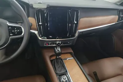 Volvo S90 2019, 79800 км, за 19599 USD - фото 21