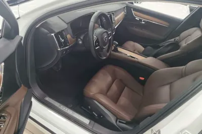 Volvo S90 2019, 79800 км, за 19599 USD - фото 24