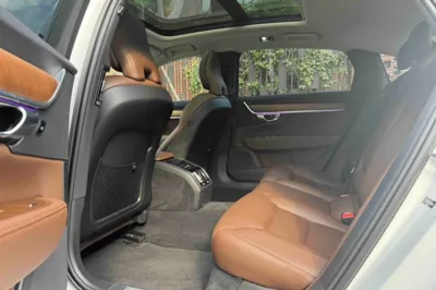 Volvo S90 2019, 79800 км, за 19599 USD - фото 35