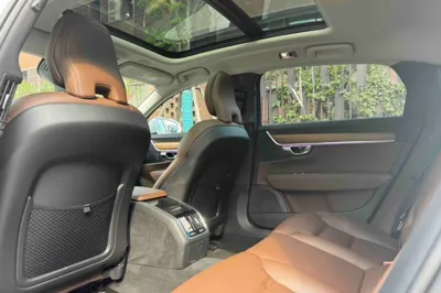 Volvo S90 2019, 79800 км, за 19599 USD - фото 38