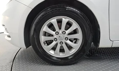 Kia K3 2015, 89820 км, за 4485.47 USD