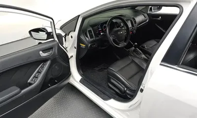Kia K3 2015, 89820 км, за 4485.47 USD - фото 10