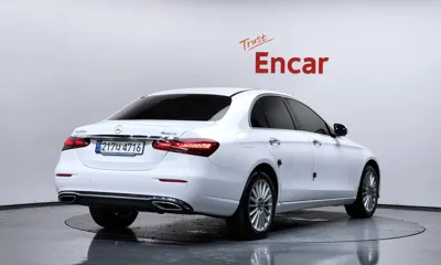 Mercedes-Benz E-Class 2023, 17714 км, за 31581.68 USD