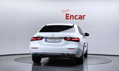 Mercedes-Benz E-Class 2023, 17714 км, за 31581.68 USD