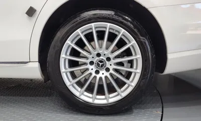 Mercedes-Benz E-Class 2023, 17714 км, за 31528.3 USD - фото 21