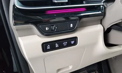 Kia Canival 2024, 63515 км, за 40698.44 USD - фото 28