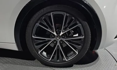 Toyota Prius 2026, 8890 км, за 27563.35 USD - фото 21