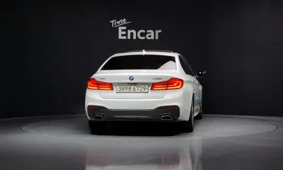 BMW 5-Series 2017, 95817 км, за 15436.15 USD
