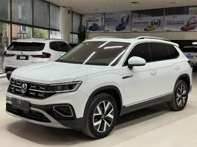Volkswagen Tayron · 2023 год