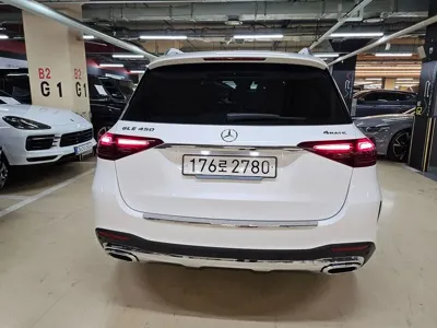 Mercedes-Benz GLE-Class 2025, 6090 км, за 68416.23 USD