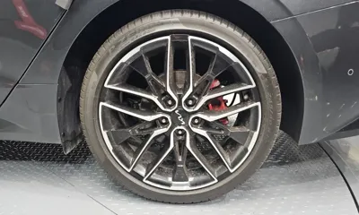 Kia K5 2023, 42252 км, за 15426.02 USD - фото 21