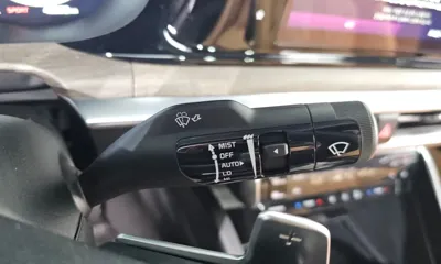 Kia K5 2023, 42252 км, за 15426.02 USD - фото 32