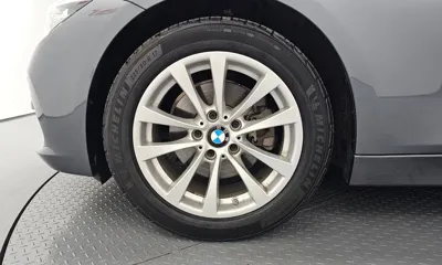 BMW 3-Series 2018, 78065 км, за 11525.68 USD
