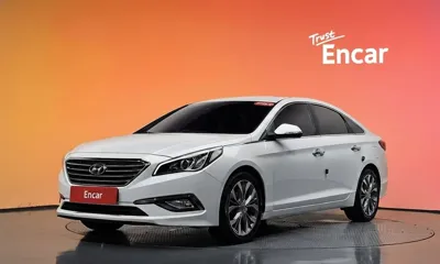 Hyundai Sonata · 2015 год