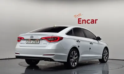 Hyundai Sonata 2015, 111317 км, за 65110.35 USD