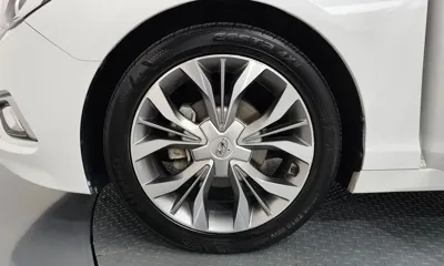 Hyundai Sonata 2015, 111317 км, за 65110.35 USD