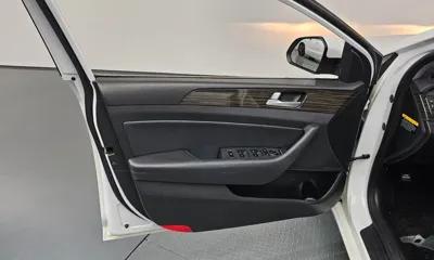 Hyundai Sonata 2015, 111317 км, за 65000.3 USD - фото 24