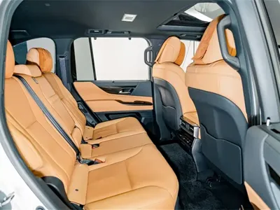 Lexus LX 2025, 14000 км, за 185334.28 USD - фото 24